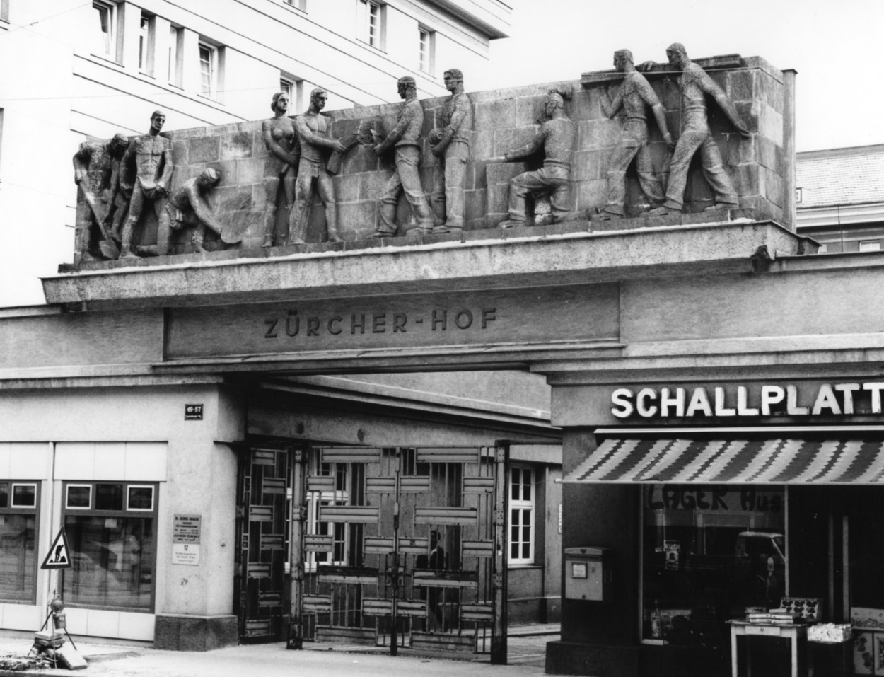 Siegfried Charoux , Frieze of Work, 1931,  ZÃ¼rcher-Hof, Vienna